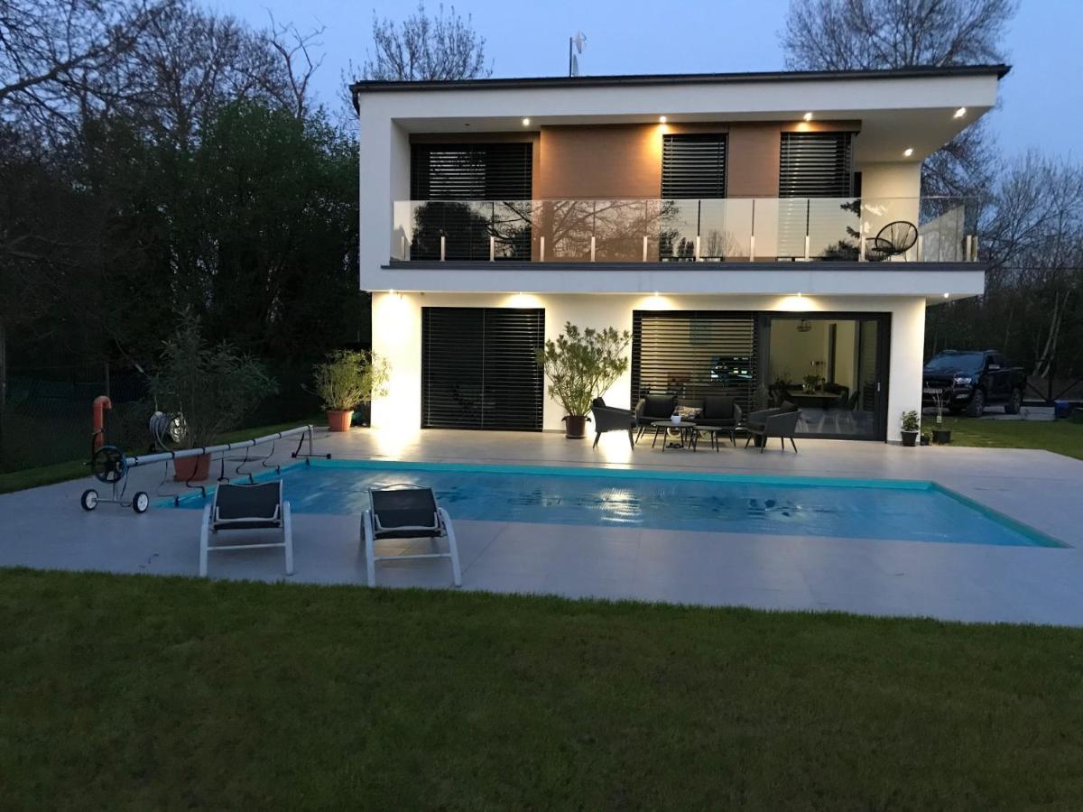 Bony Resort Сарваш Экстерьер фото