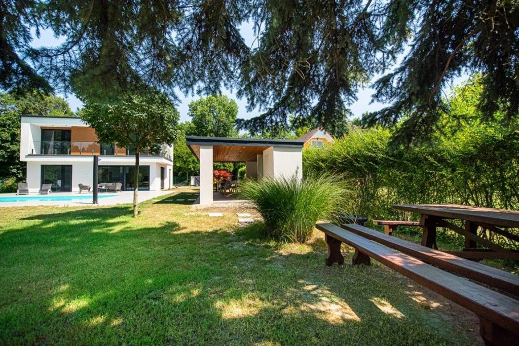 Bony Resort Сарваш Экстерьер фото